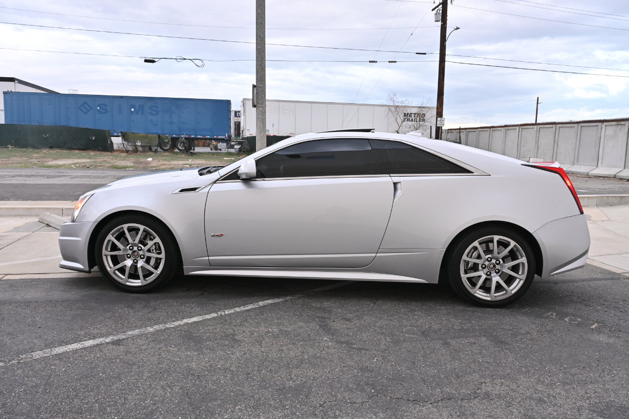 Used 2011 Cadillac CTS V w/ Wood Trim Package RWD image 4
