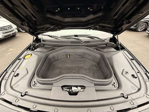 Used 2025 Jeep Wagoneer S Launch Edition image 25