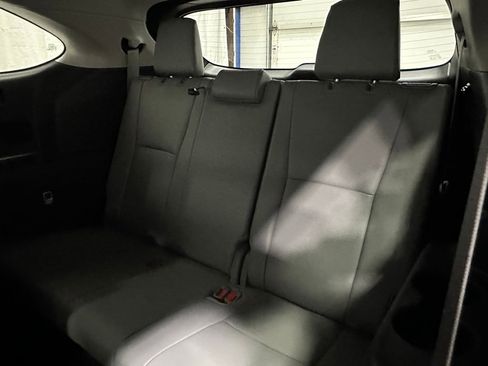Used 2025 Toyota Highlander XLE image 55