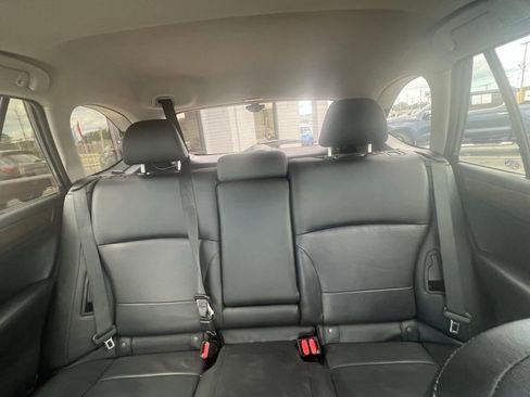 Used 2016 Subaru Outback 3.6R Limited image 34