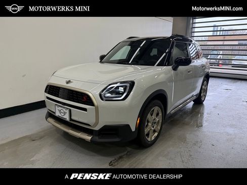 Certified 2025 MINI Cooper Countryman S w/ Comfort Package Max image 1