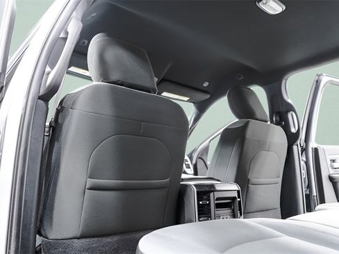 Used 2021 RAM 2500 Big Horn w/ Level 2 Equipment Group image 31