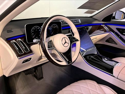 New 2026 Mercedes-Benz S 580 4MATIC Sedan image 9