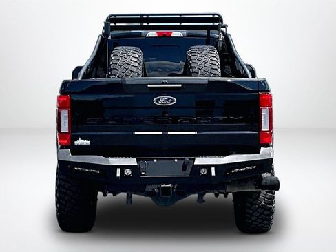 Used 2022 Ford F250 Lariat w/ Lariat Ultimate Package AWD/4WD image 7
