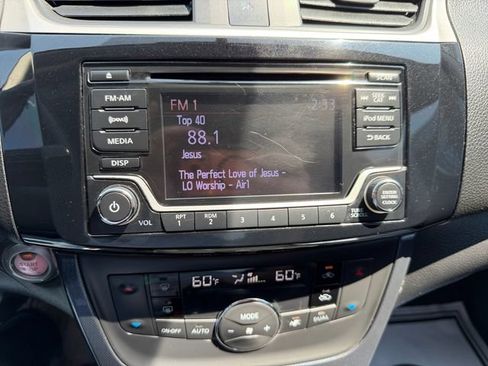 Used 2018 Nissan Sentra SR w/ SR Midnight Edition Package FWD image 20