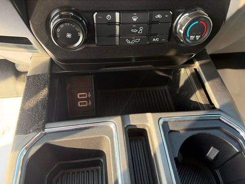 Used 2020 Ford F150 XLT AWD/4WD image 31