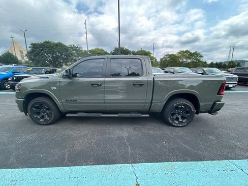 Used 2026 RAM 1500 Big Horn AWD/4WD image 2
