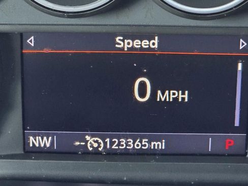 Used 2021 Chevrolet Tahoe LT RWD image 37