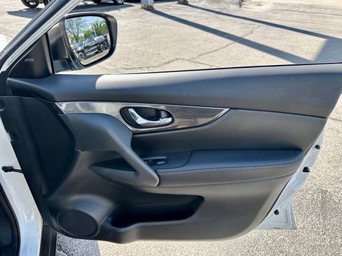 Used 2016 Nissan Rogue SL w/ SL Premium Package AWD/4WD image 23