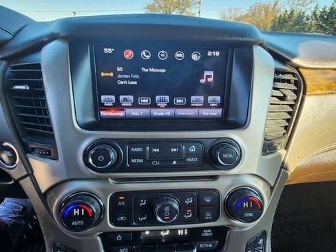 Used 2016 GMC Yukon XL Denali w/ Open Road Package image 17