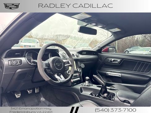 Used 2017 Ford Mustang GT Premium w/ GT Performance Package image 4