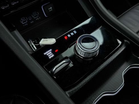 Used 2024 Jeep Grand Cherokee L Limited w/ Luxury Tech Group II image 10