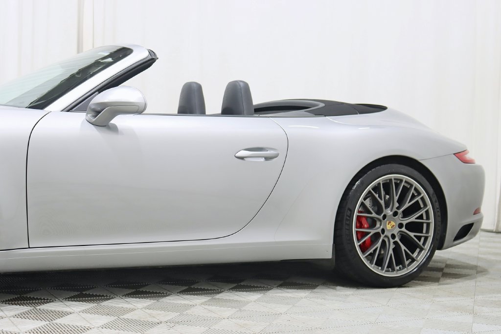 Used 2017 Porsche 911 Carrera S RWD image 5