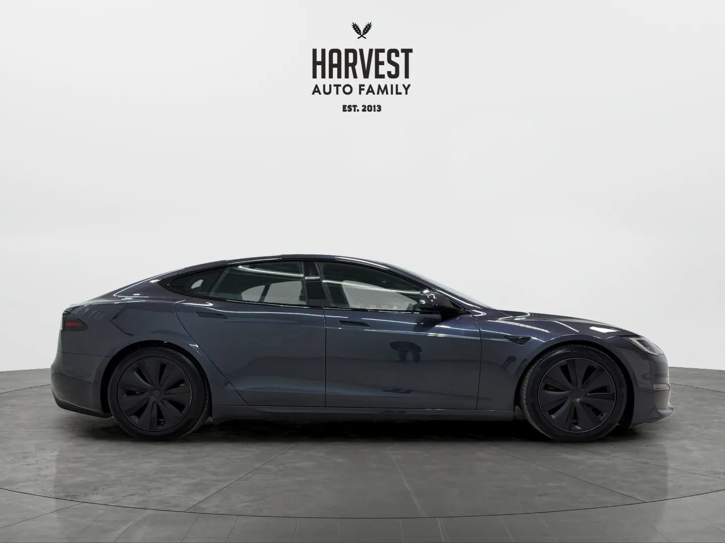 Used 2024 Tesla Model S AWD/4WD image 8