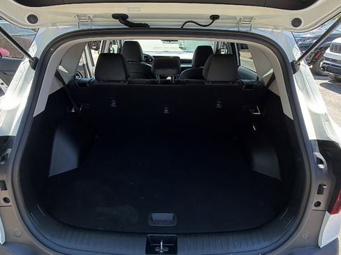 Used 2024 Kia Seltos S FWD image 13