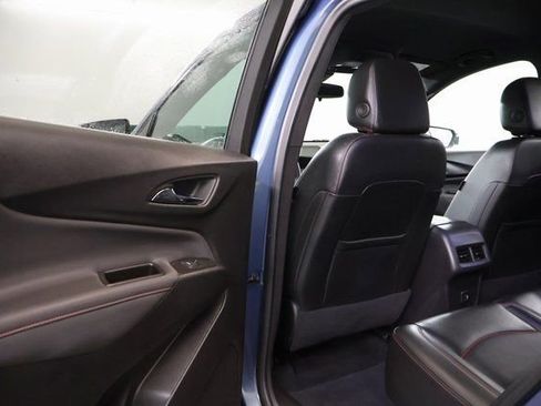 Used 2024 Chevrolet Equinox RS w/ RS Leather Package image 31