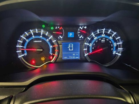 Used 2019 Toyota 4Runner SR5 Premium image 12