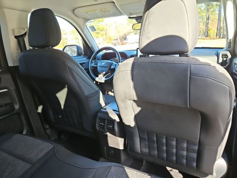 Used 2023 Ford Bronco Sport Big Bend image 18