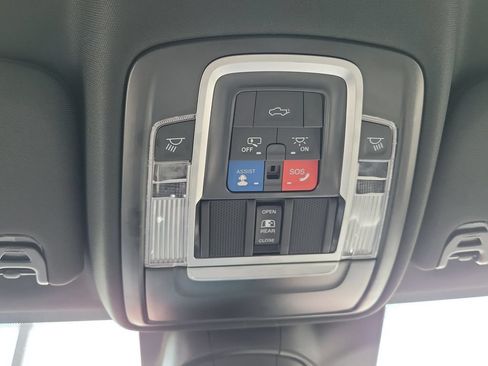 Used 2023 RAM 2500 Rebel w/ Level 2 Equipment Group AWD/4WD image 37