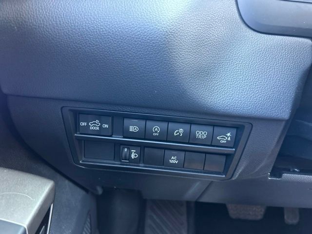 Used 2023 Toyota Tundra Limited w/ Power Package AWD/4WD image 25