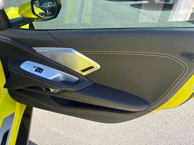 Used 2023 Chevrolet Corvette Stingray Premium Cpe w/ Z51 Performance Package RWD image 10