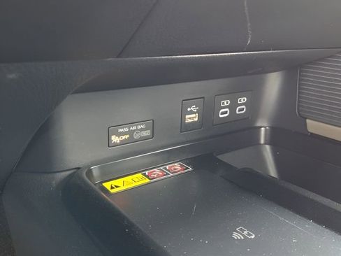 Used 2026 Toyota Camry SE w/ Convenience Package image 29