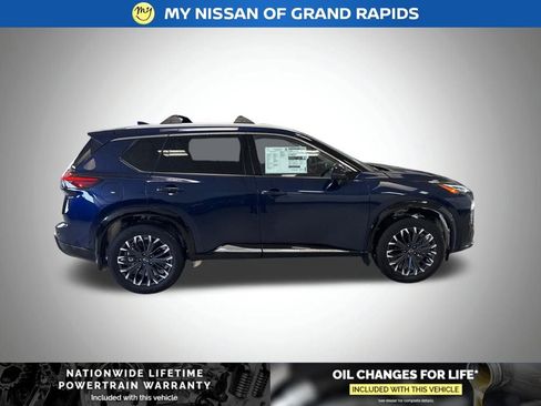 New 2026 Nissan Rogue Platinum w/ Platinum Premium Package image 9