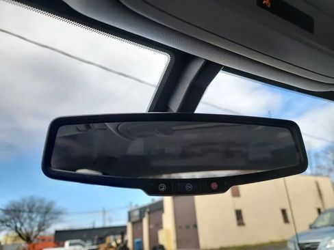 Used 2016 GMC Sierra 1500 4x4 Double Cab w/ Elevation Edition image 18