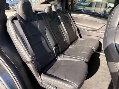 Used 2017 Tesla Model X 75D AWD/4WD image 7
