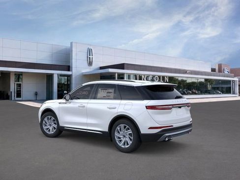 New 2026 Lincoln Corsair Premiere FWD image 5