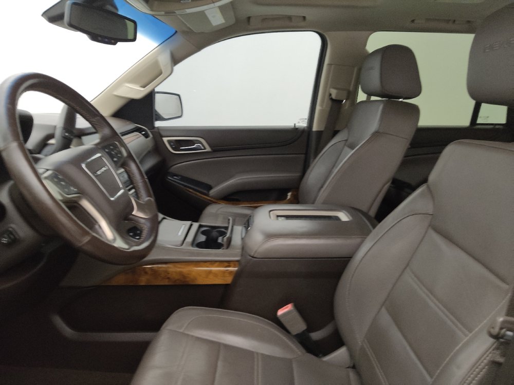 Used 2015 GMC Yukon Denali w/ Open Road Package RWD image 17