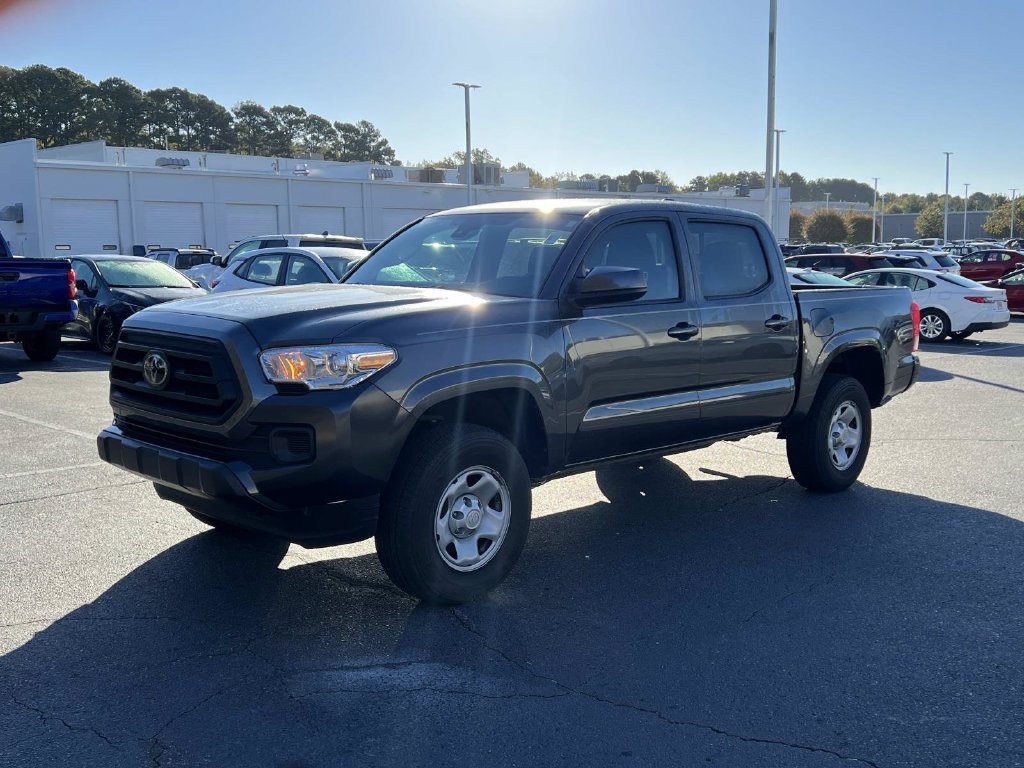Used 2023 Toyota Tacoma SR AWD/4WD image 5