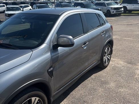 Used 2024 Mitsubishi Outlander Sport ES image 3
