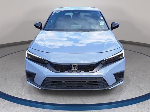 Used 2023 Honda Civic Sport image 2