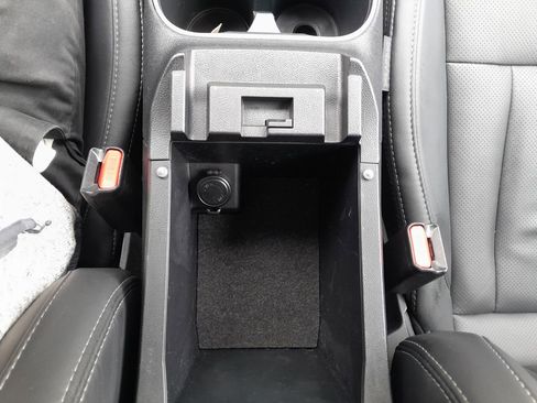Used 2022 Subaru Outback Limited AWD/4WD image 29