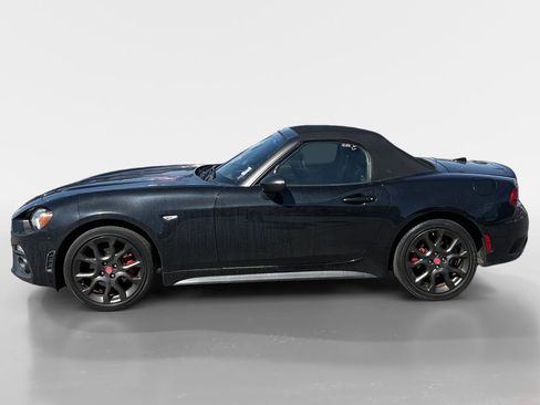Used 2017 FIAT 124 Spider Abarth RWD image 2