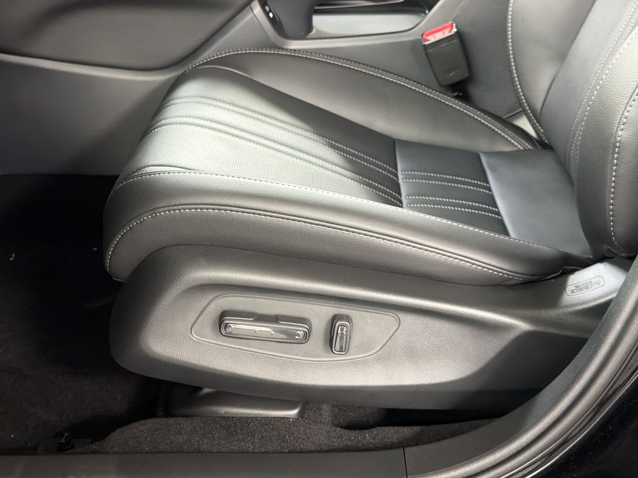 New 2027 Honda HR-V EX-L image 15