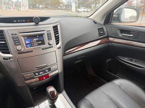 Used 2013 Subaru Legacy 2.5i Limited image 18