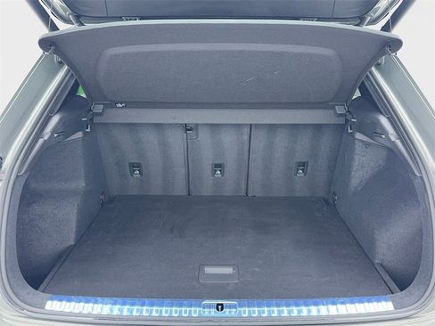 Used 2022 Audi Q3 2.0T Premium image 12