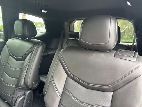 New 2025 Cadillac XT6 Premium Luxury w/ Platinum Package image 30