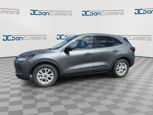 Used 2024 Ford Escape Active AWD/4WD image 5