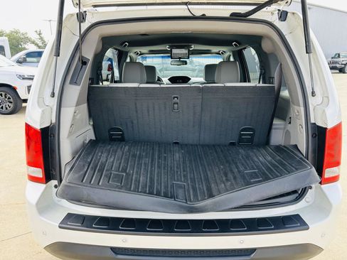 Used 2015 Honda Pilot Touring image 27
