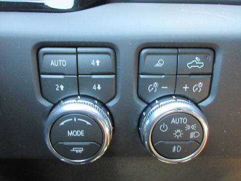 New 2026 GMC Sierra 2500 AT4X AWD/4WD image 18