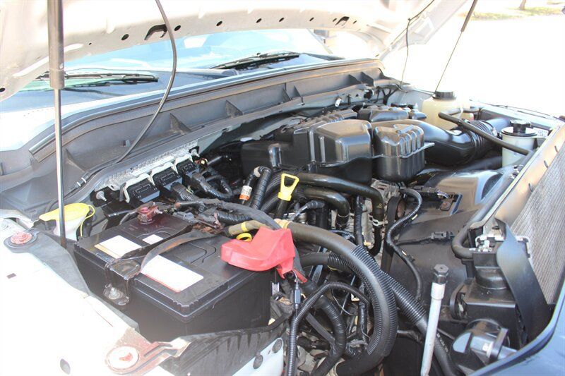 Used 2015 Ford F250 XL w/ Power Equipment Group RWD image 35