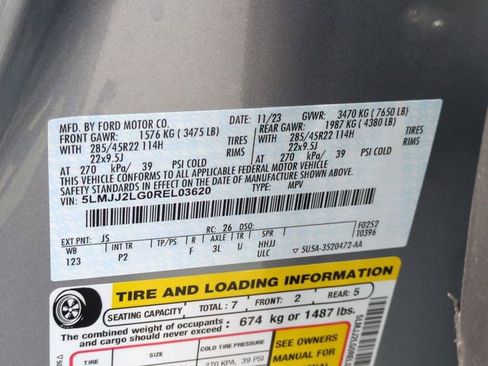 Certified 2024 Lincoln Navigator Reserve AWD/4WD image 45