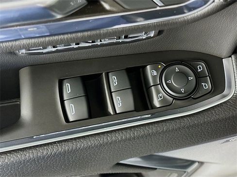 Used 2024 GMC Sierra 1500 Denali image 18