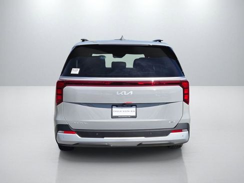 New 2026 Kia Carnival EX image 7