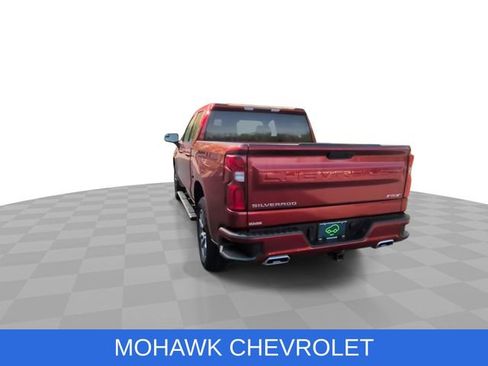 Used 2021 Chevrolet Silverado 1500 RST w/ Z71 Off-Road Package AWD/4WD image 8