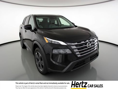 Used 2025 Nissan Rogue SV image 1