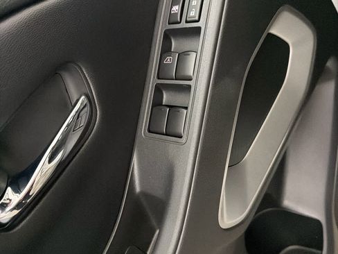 New 2025 Nissan Frontier SV w/ SV Convenience Package image 23